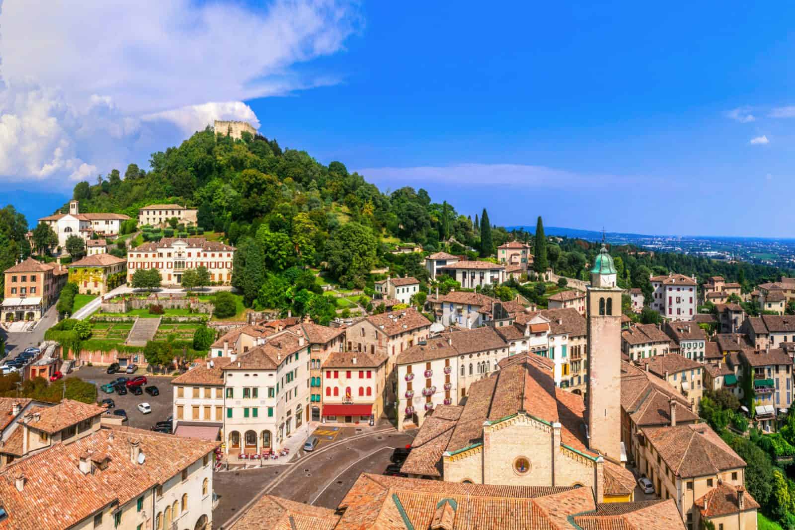 Veduta aerea di Asolo